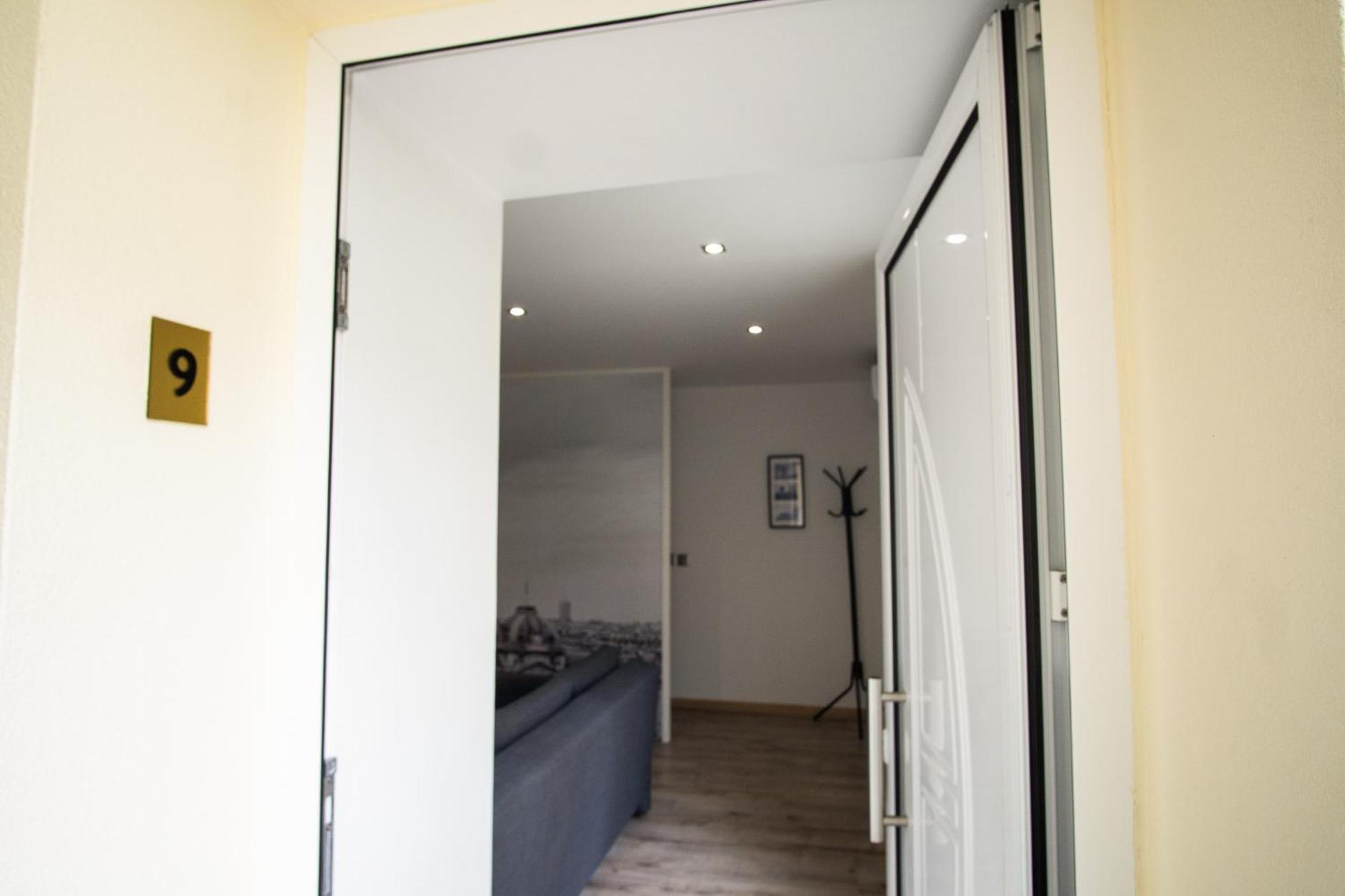 Appartement 1-4 Pers - Aeroport Cdg, Parc Expo, Villepinte - A L'Ombre Du Pin "9" Le Pin  Exterior foto